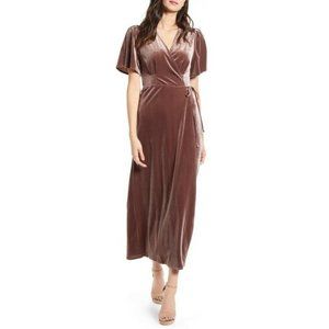 All in Favor Womens Tie Front Velvet Wrap Dress